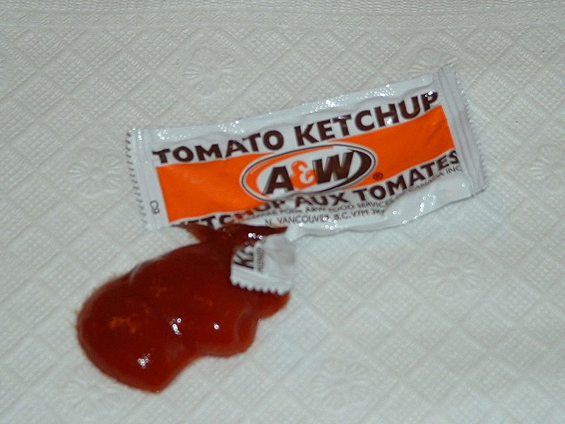 800px Ketchuppacket